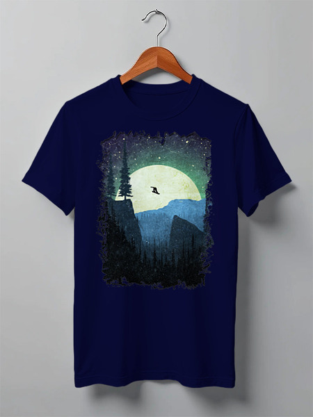 Заказать мужскую футболку в Москве. Футболка классическая Moon Rider от oneredfoxstore@gmail.com - готовые дизайны и нанесение принтов.