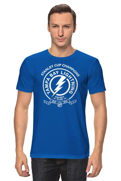 Заказать мужскую футболку в Москве. Футболка классическая Tampa Bay Lightning Stanley Cup Champions 2020 от KutvinoV.com  - готовые дизайны и нанесение принтов.