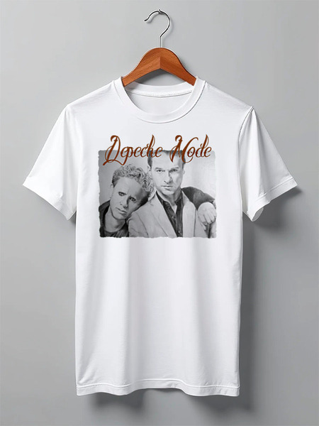 Заказать мужскую футболку в Москве. Футболка классическая Depeche Mode от Leichenwagen - готовые дизайны и нанесение принтов.