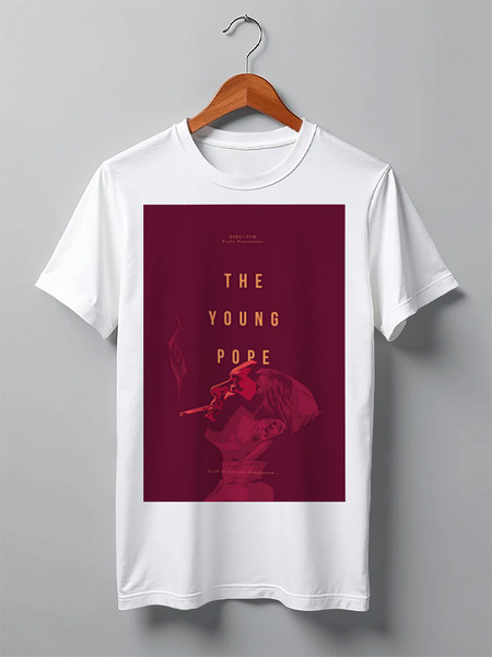 Заказать мужскую футболку в Москве. Футболка классическая Молодой папа / The Young Pope от kino.printio.ru - готовые дизайны и нанесение принтов.