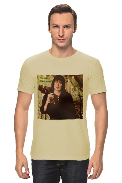 Заказать мужскую футболку в Москве. Футболка классическая Ritchie Blackmore от Денис - готовые дизайны и нанесение принтов.