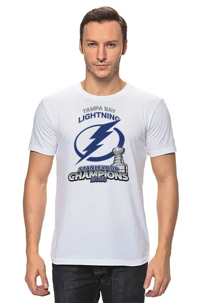 Заказать мужскую футболку в Москве. Футболка классическая Tampa Bay Lightning Stanley Cup Champions 2020 от KutvinoV.com  - готовые дизайны и нанесение принтов.