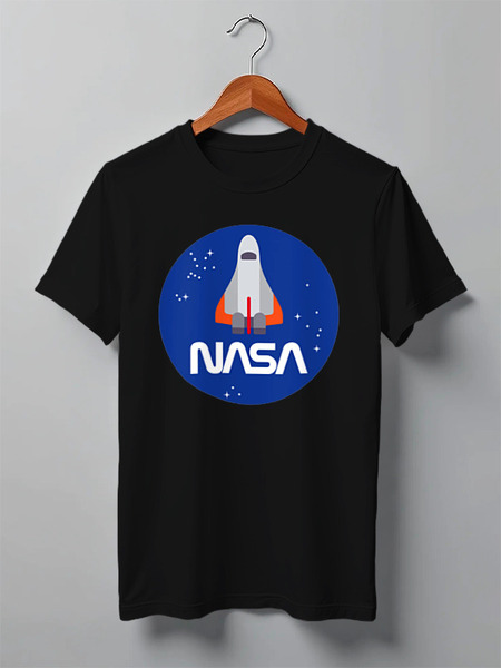 Заказать мужскую футболку в Москве. Футболка классическая NASA spaceship от skynatural - готовые дизайны и нанесение принтов.