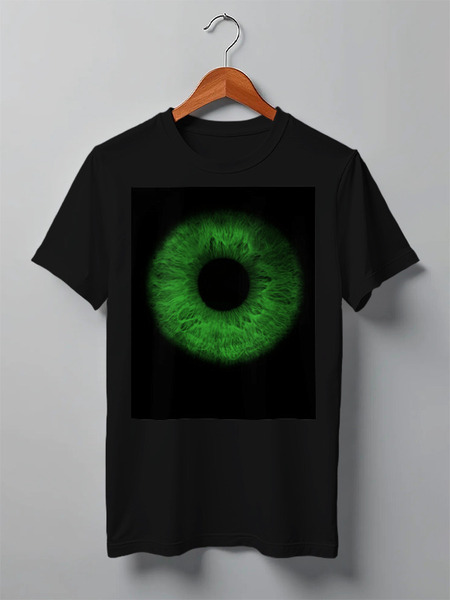 Заказать мужскую футболку в Москве. Футболка классическая Green eye от Виктор Аксёнов - готовые дизайны и нанесение принтов.