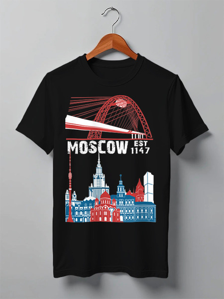 Заказать мужскую футболку в Москве. Футболка классическая Moscow. Established in 1147 от alexpro - готовые дизайны и нанесение принтов.