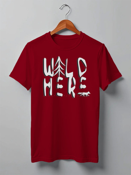 Заказать мужскую футболку в Москве. Футболка классическая Fox Here от oneredfoxstore@gmail.com - готовые дизайны и нанесение принтов.