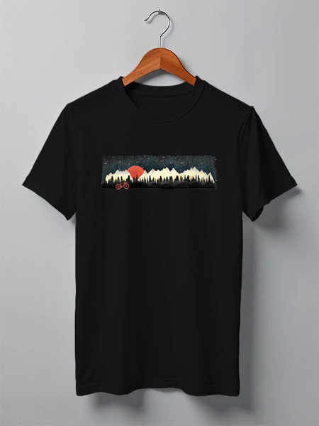 Заказать мужскую футболку в Москве. Футболка классическая Moon and Bike от oneredfoxstore@gmail.com - готовые дизайны и нанесение принтов.