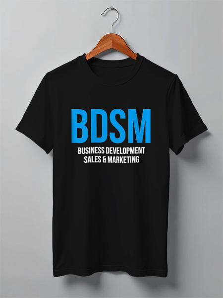 Заказать мужскую футболку в Москве. Футболка классическая BDSM - Business development, sales & marketing от Startech.vc  - готовые дизайны и нанесение принтов.