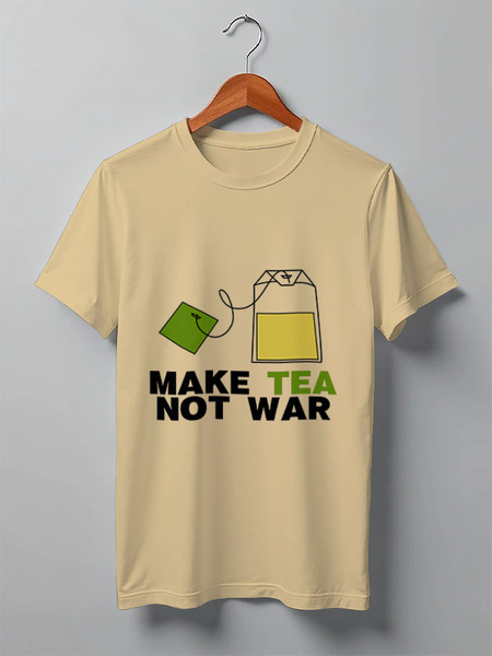 Заказать мужскую футболку в Москве. Футболка классическая Make Tea Not War от Printio - готовые дизайны и нанесение принтов.