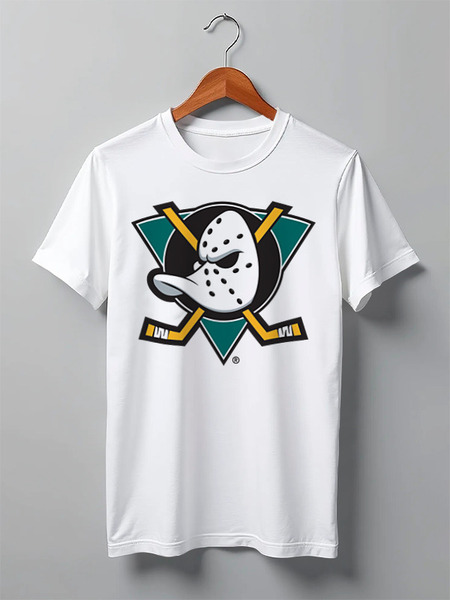 Заказать мужскую футболку в Москве. Футболка классическая Mighty Ducks от Mesk08 - готовые дизайны и нанесение принтов.