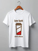 Заказать мужскую футболку в Москве. Футболка классическая Low batt need caffeine от zen4@bk.ru - готовые дизайны и нанесение принтов.