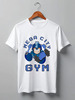 Заказать мужскую футболку в Москве. Футболка классическая Mega Man Gym от madw - готовые дизайны и нанесение принтов.
