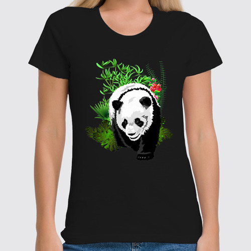 Заказать женскую футболку в Москве. Футболка классическая Панда среди листвы. от Zorgo-Art  - готовые дизайны и нанесение принтов.