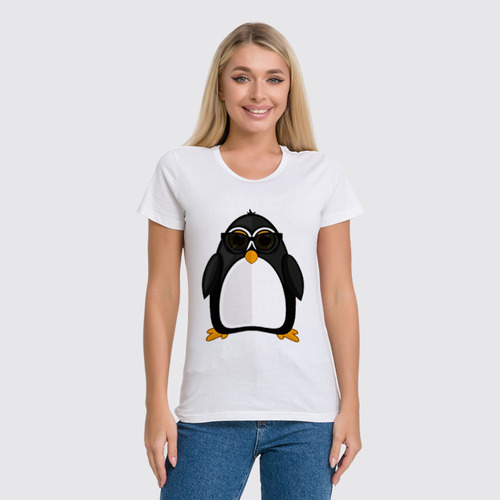 Заказать женскую футболку в Москве. Футболка классическая Пингвин от fanart - готовые дизайны и нанесение принтов.