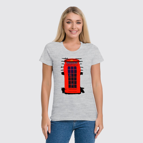 Заказать женскую футболку в Москве. Футболка классическая London Phone Booth от Leichenwagen - готовые дизайны и нанесение принтов.