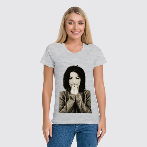 Заказать женскую футболку в Москве. Футболка классическая Bjork от Sbtm Lable - готовые дизайны и нанесение принтов.