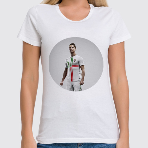 Заказать женскую футболку в Москве. Футболка классическая Cristiano Ronaldo от Тима Старк - готовые дизайны и нанесение принтов.