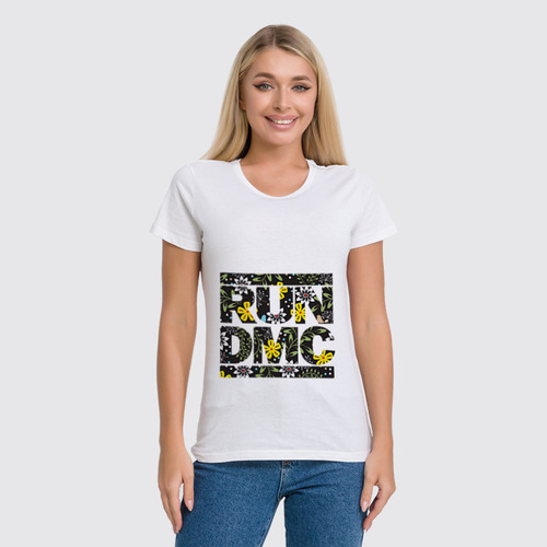 Заказать женскую футболку в Москве. Футболка классическая RUN DMC от ladygaga - готовые дизайны и нанесение принтов.