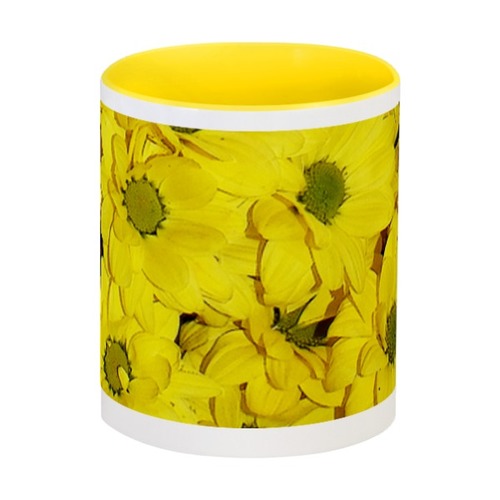 Заказать кружку в Москве. Кружка цветная внутри Жёлтые хризантемы от Aleksa - готовые дизайны и нанесение принтов.