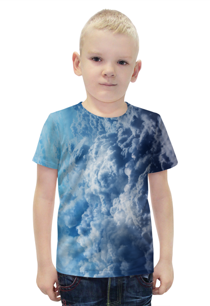 Заказать детскую футболку в Москве. Футболка с полной запечаткой для мальчиков Облака от trugift - готовые дизайны и нанесение принтов.