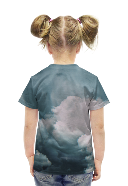 Заказать детскую футболку в Москве. Футболка с полной запечаткой для девочек Облака от Тот Самый - готовые дизайны и нанесение принтов.
