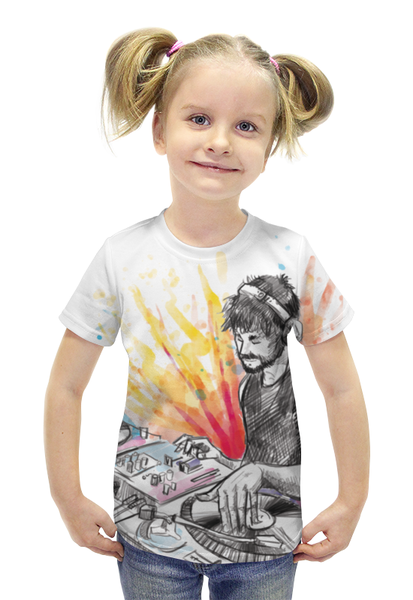 Заказать детскую футболку в Москве. Футболка с полной запечаткой для девочек Dj за пультом от megashmot - готовые дизайны и нанесение принтов.