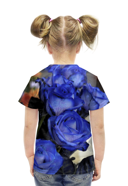 Заказать детскую футболку в Москве. Футболка с полной запечаткой для девочек Синие розы от weeert - готовые дизайны и нанесение принтов.