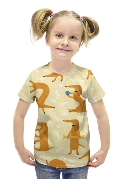 Заказать детскую футболку в Москве. Футболка с полной запечаткой для девочек Такса от Yaroslava - готовые дизайны и нанесение принтов.