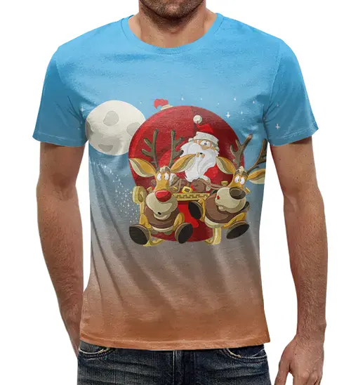 Заказать мужскую футболку в Москве. Футболка с полной запечаткой (мужская) Санта с оленями от T-shirt print  - готовые дизайны и нанесение принтов.