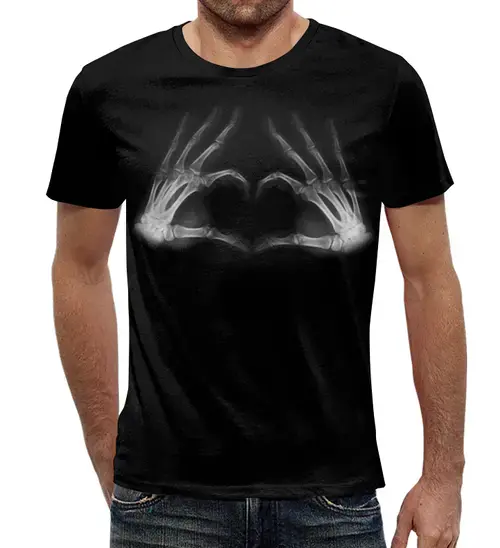 Заказать мужскую футболку в Москве. Футболка с полной запечаткой (мужская) Пальцы в форме сердца, рентген от Leichenwagen - готовые дизайны и нанесение принтов.