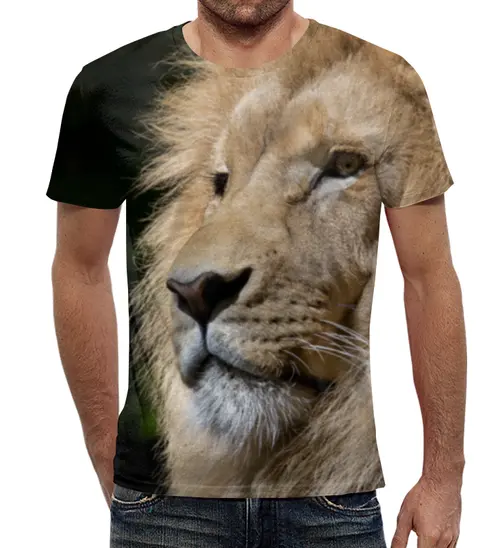 Заказать мужскую футболку в Москве. Футболка с полной запечаткой (мужская) Хищник лев от weeert - готовые дизайны и нанесение принтов.