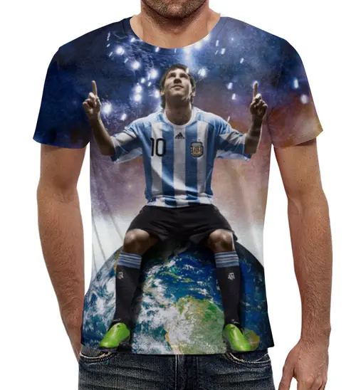 Заказать мужскую футболку в Москве. Футболка с полной запечаткой (мужская) Messi от skynatural - готовые дизайны и нанесение принтов.