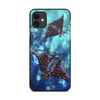 Заказать чехол для iPhone 11/11 Pro/11 Pro Max в Москве. Чехол для iPhone 11, объёмная печать Светящиеся скаты от Дана Столыпина - готовые дизайны и нанесение принтов.