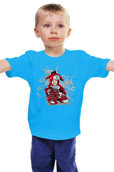 Заказать детскую футболку в Москве. Детская футболка классическая унисекс Ребенок в костюме от Printinessa  - готовые дизайны и нанесение принтов.