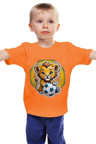 Заказать детскую футболку в Москве. Детская футболка классическая унисекс львенок и мяч от evragka  - готовые дизайны и нанесение принтов.