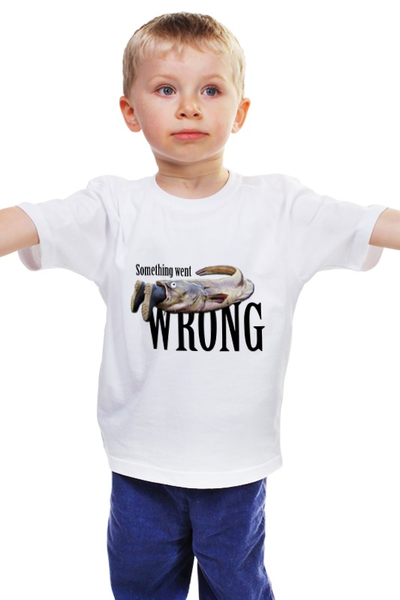 Заказать детскую футболку в Москве. Детская футболка классическая унисекс Something went wrong от polietan - готовые дизайны и нанесение принтов.