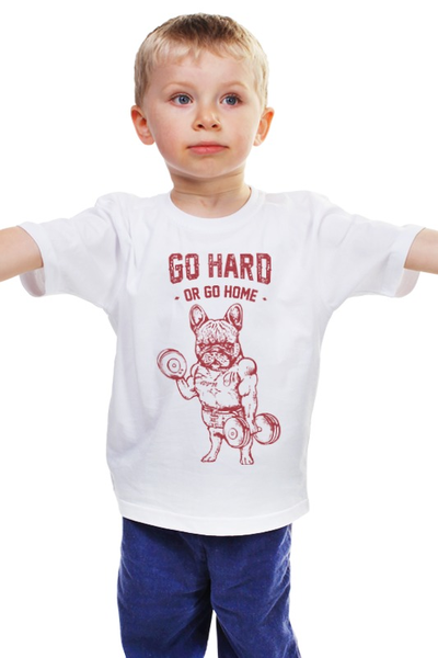 Заказать детскую футболку в Москве. Детская футболка классическая унисекс Мопс с гантелями от printik - готовые дизайны и нанесение принтов.