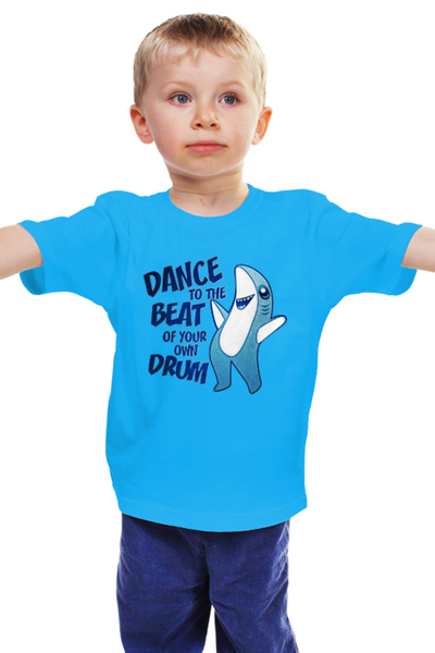 Заказать детскую футболку в Москве. Детская футболка классическая унисекс Танцующая Акула от printik - готовые дизайны и нанесение принтов.