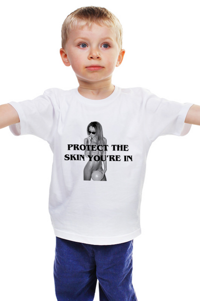 Заказать детскую футболку в Москве. Детская футболка классическая унисекс Protect the skin you'r in от levinskaya - готовые дизайны и нанесение принтов.