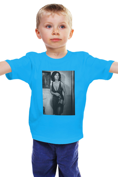 Заказать детскую футболку в Москве. Детская футболка классическая унисекс Моника Беллуччи от KinoArt - готовые дизайны и нанесение принтов.