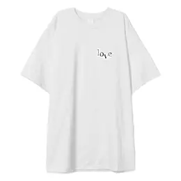 Заказать женскую футболку в Москве. Футболка оверсайз с карманом Надпись любовь от Irinakn - готовые дизайны и нанесение принтов.