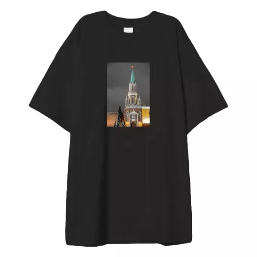 Заказать мужскую футболку в Москве. Футболка оверсайз Никольская башня от Anstey  - готовые дизайны и нанесение принтов.