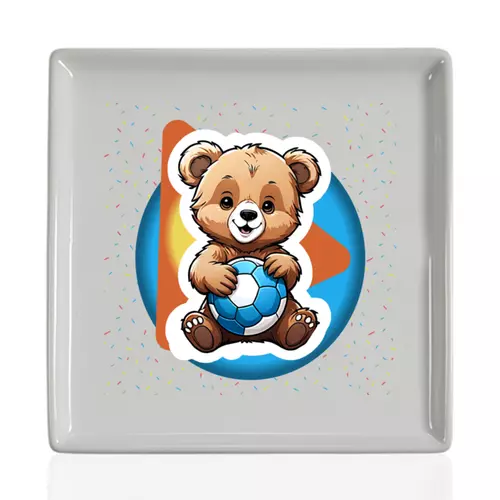 Заказать тарелку в Москве. Тарелка квадратная медвежонок и мяч от evragka  - готовые дизайны и нанесение принтов.