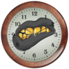 Заказать часы для офиса в Москве. Часы круглые из дерева Золотая ухмылка от Leichenwagen - готовые дизайны и нанесение принтов.