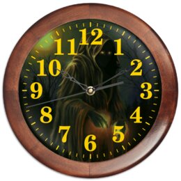 Заказать часы для офиса в Москве. Часы круглые из дерева Злой дух в лесу от Дана Столыпина - готовые дизайны и нанесение принтов.