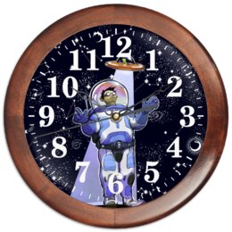 Заказать часы для офиса в Москве. Часы круглые из дерева Космонавт похищение от Дана Столыпина - готовые дизайны и нанесение принтов.