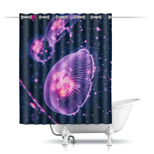 Заказать штору для ванных комнат в Москве. Шторы в ванную Jellyfish от Дана Столыпина - готовые дизайны и нанесение принтов.