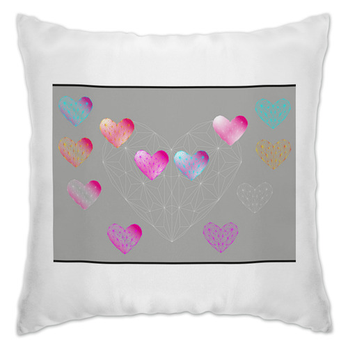 Заказать подушку в Москве. Подушка  Low Poly Heart  от natulia_hatulia@yahoo.com - готовые дизайны и нанесение принтов.