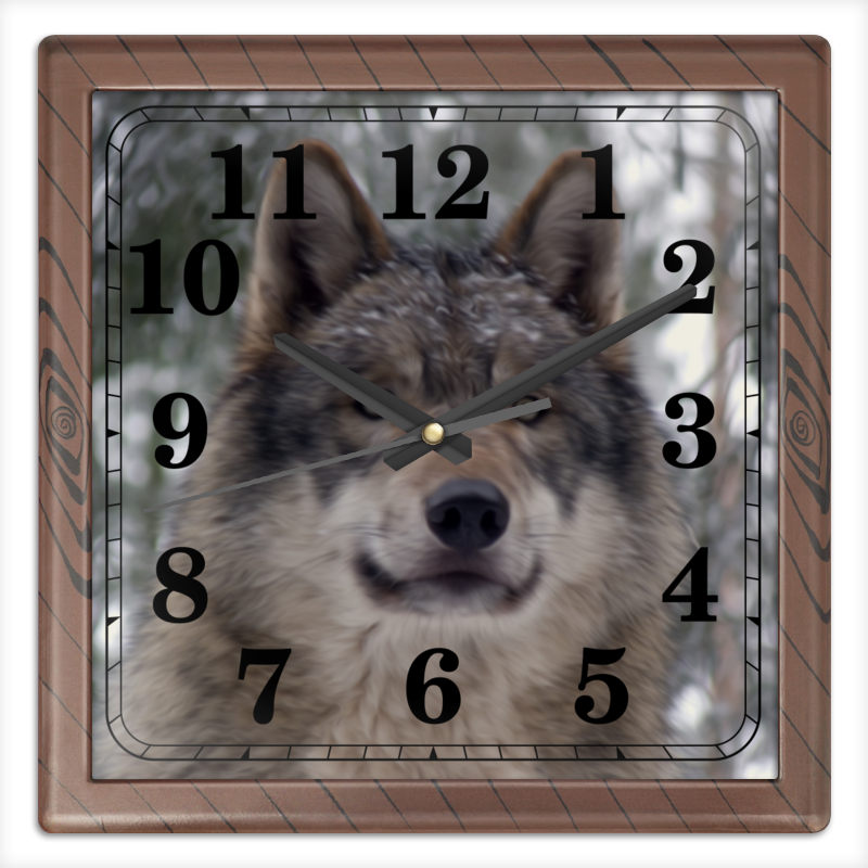 Printio Часы квадратные из пластика (под дерево) Волк в лесу printio часы квадратные из пластика под дерево волки фэнтези седой волк