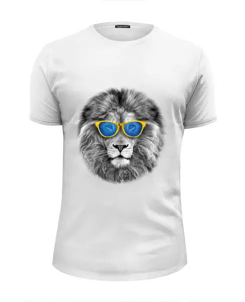 Заказать мужскую футболку в Москве. Футболка базовая Стильный лев в золотых очках от Мурад Мокран - готовые дизайны и нанесение принтов.